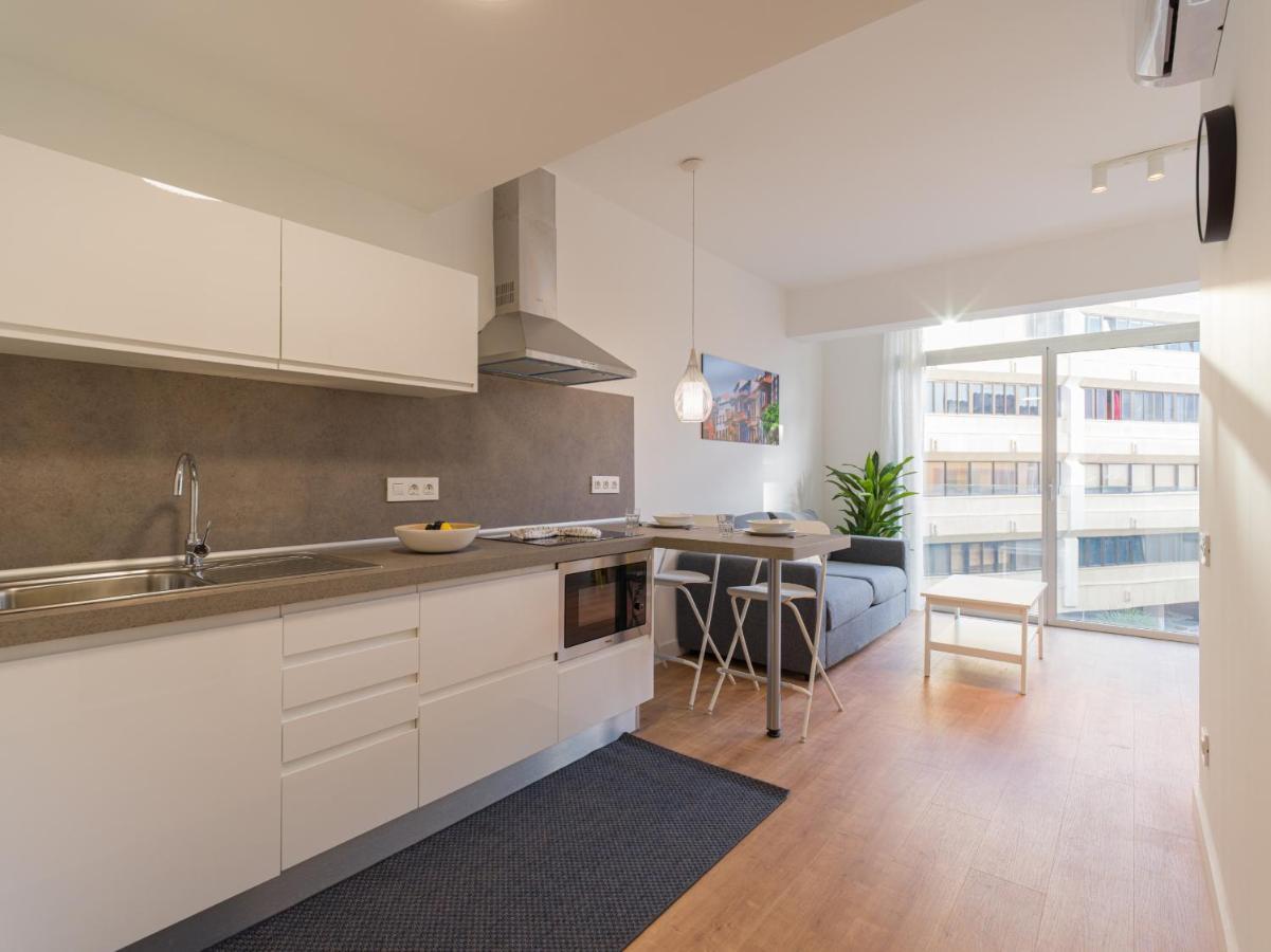 Loft - Side Sea Views - Aircon & Wifi Apartment Las Palmas de Gran Canaria Luaran gambar